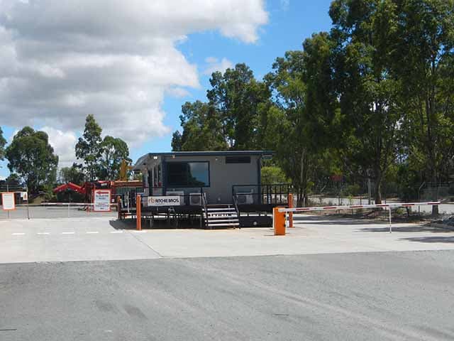 Brisbane, AUS: Equipment Delivery and Pick Up - Loading Area Information - Check In Building 3