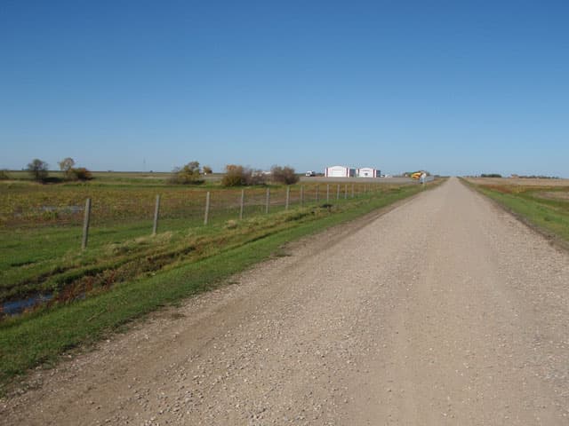 Regina, SK: Equipment Delivery and Pick Up - Loading Area Information - Yard Access Road 1