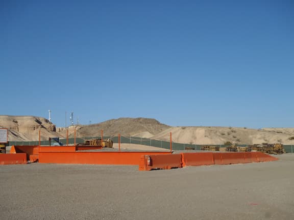 Las Vegas, NV: Equipment Delivery and Pick Up - Loading Area Information - Loading Dock4