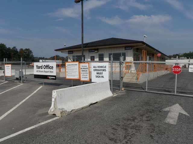 North East, MD: Equipment Delivery and Pick Up - Loading Area Information - Yard Office Truck Entrance 2