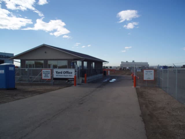 Denver, CO: Equipment Delivery and Pick Up - Loading Area Information - Yard Office 4